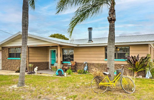 Sea Ranch House | Colorful Hudson Home on Canal w/ Boat Dock!