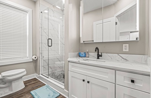 West Conshohocken Apartment | Colorful King Bed Apt w/Large Kitchen and Game Room
