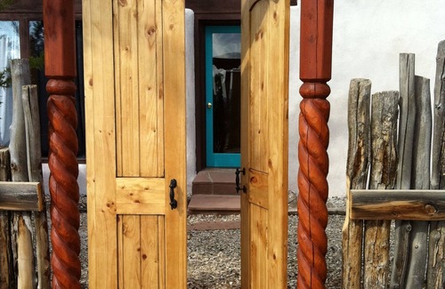 El Prado House | Colorfully & Uniquely Taos