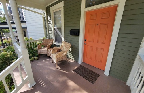 Cincinnati House | Columbia-Tusculum Gem 2BR Remodeled Historic Home