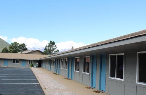 Estes Park Hotel | Columbine Inn