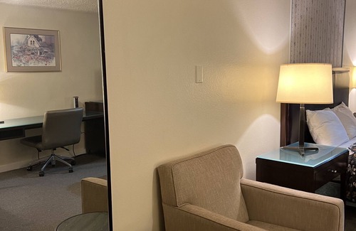 Seattle Hotel | Columbus Motor Inn