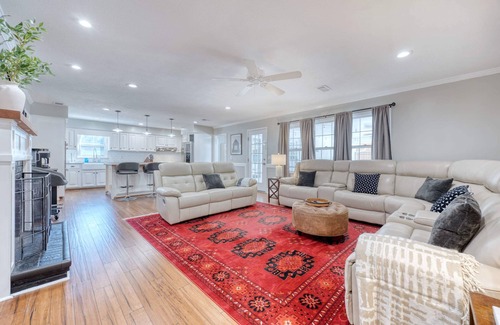 Fortson House | Columbus Oasis: Pool, Hot Tub & Family Fun!