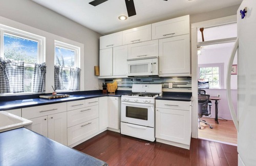 Clintonville House | Columbus: West Como Gardens