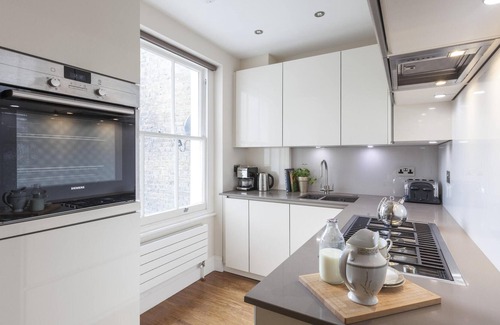 Colville Apartment | Colville Terrace by onefinestay