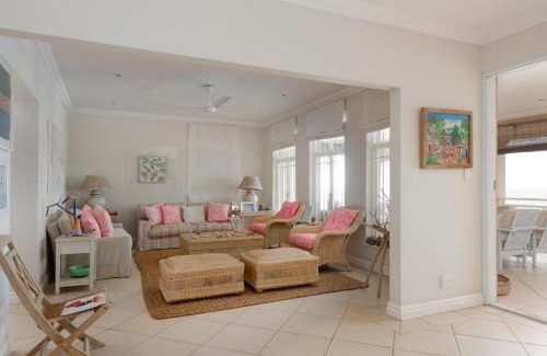 Sheffield Beach House | Colwyn Drive 53 - FAMILY ONLY