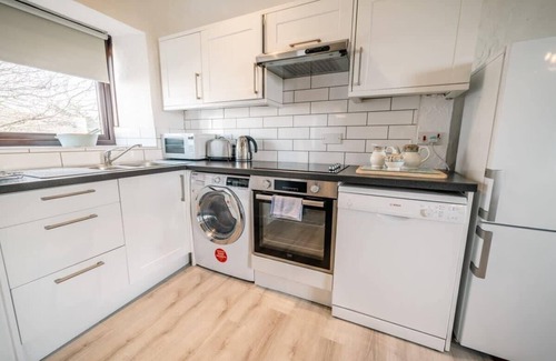 Widemouth Bay House | Combination of 2 Lovely Coastal Cottages nr Bude