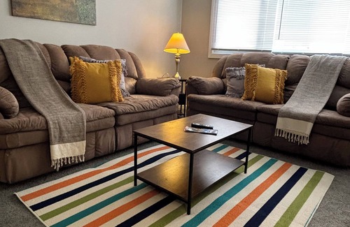 Columbus Apartment | Combined 2 two bedroom unit side by side with easy access to family and friends