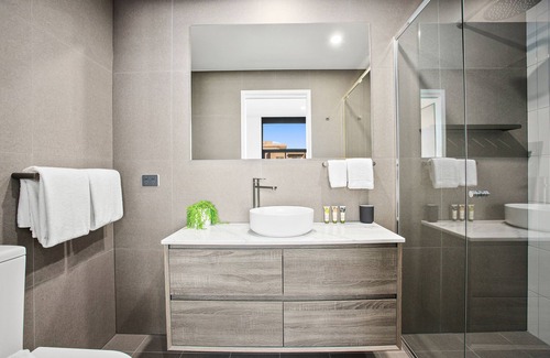 Wollongong Apartment | Combining inner-city living, coastal views and a beachside lifestyle