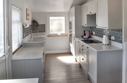 Bacton Cottage | Come and experience the best of seaside living.