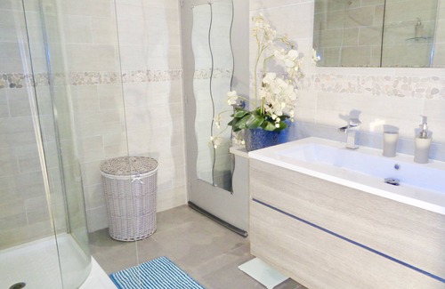 Montesquieu-Avantes Bed & Breakfast | Come and recharge your batteries at Domaine des Sarraillès