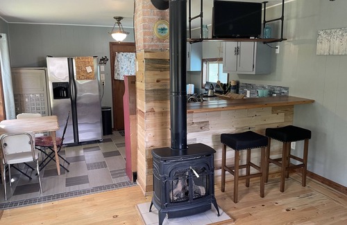 Columbia Falls House | Come enjoy our fun little house on the Flathead River, 20 minutes from Glacier!