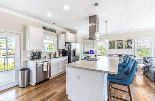 Marathon House | Come Monday: Sombrero Beach Home w private pool
