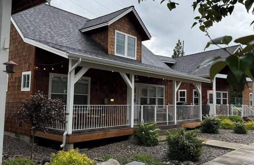 Dover Bay House | Come play at Dover Bay! Your pups will enjoy it too.