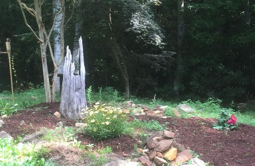 Marion House | Come relax at Duck Pond Mountain Retreat w/stream & pond on 9 acres