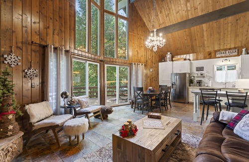 Cedar Glen Cabin | Come relax in our cozy cabin surrounded by trees! Quiet mountain getaway!
