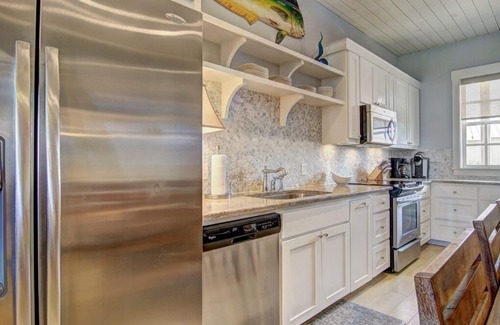 Cinnamon Shore Condo | Come stay with us at the Golden Hour! Spacious and relaxing 2 bed/2 bath cond