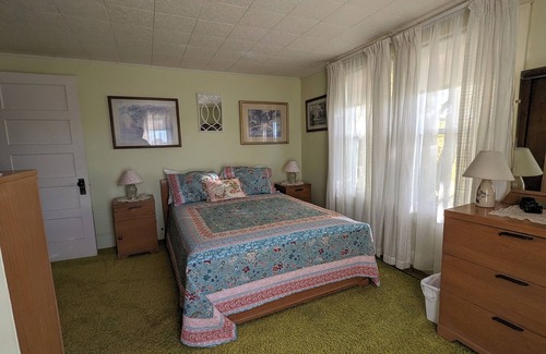 Harrisonville Other | Come to my home Farmhouse. 4 bedrooms, WiFi, AC in McConnellsburg, Pa.