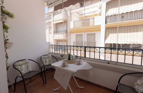 Salobrena Apartment | Comeback Don´t Worry, Be Happy