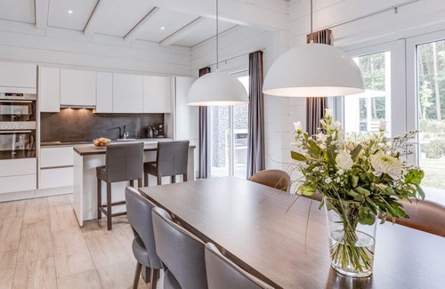 Zutendaal Villa | Comfort 10-person villa in the holiday park Landal Mooi Zutendaal
