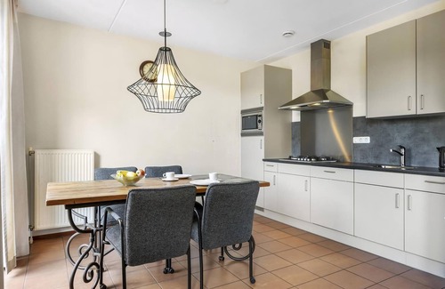 Municipality of Valkenburg aan de Geul Apartment | Comfort 2-person apartment in the holiday park Landal Kasteeldomein De Cauberg