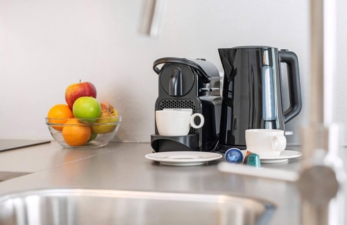 Leuken Apartment | Comfort 2-person water house in the holiday park Landal Marina Resort Well