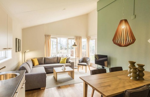 Nooitgedacht House | Comfort 4-person bungalow in the holiday park Hof van Saksen