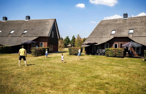 Nooitgedacht House | Comfort 4-person farmhouse in the holiday park Hof van Saksen