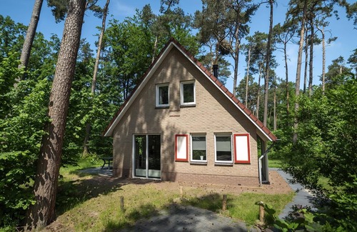 't Loo House | Comfort 6-person bungalow in the holiday park Landal Landgoed 't Loo