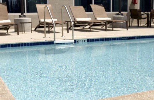 Grand Prairie House | Comfort and Convenience! 4 Relaxing Units, Oudoor Pool, Near River Legacy East