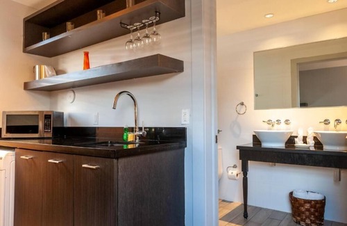 North Beach Apartment | Comfort and Convenience! 2 Relaxing Units, Onsite Pool, Courtyard, Kitchenette