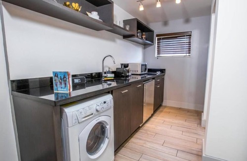 North Beach Apartment | Comfort and Convenience! 2 Relaxing Units, Onsite Pool, Courtyard, Kitchenette