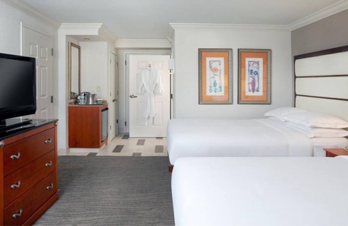 Park Shore House | Comfort and Convenience! 3 Family-friendly Units, Outdoor Pool, Free Parking!
