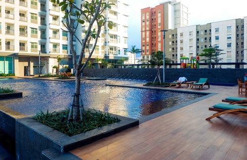 Pluit Apartment | Comfort And Elegant 1Br Green Bay Condominium Apartment
