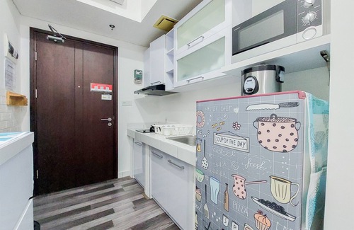 Bumi Serpong Damai Apartment | Comfort And Enjoy Living Studio Room At Casa De Parco Apartment