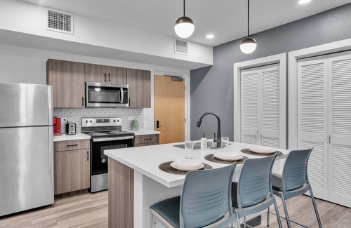 Zephyrhills West Condo | Comfort and Fun Await in our 2BDR Condo w/Wellness Amenities, Tennis, Pickleball, Gym