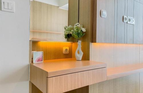 Jakarta Apartment | Comfort and Nice 2BR Apartment at Casa Grande Residence By Travelio