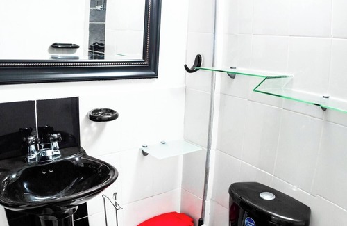 Astorga Apartment | Comfort and Privacy in the Entire Center of the Pink Zone of the El Poblado Area