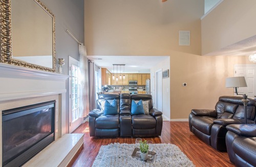 Rex House | Comfort and Style on the Colonnade