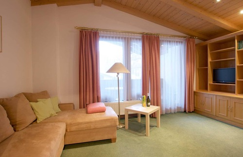 Ausservillgraten Apartment | Comfort apartment with 1 bedroom and balcony - Edelberg Apartments