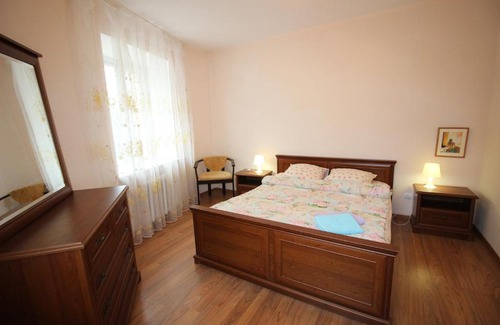 Nizhnyaya Maksakovka Apartment | Comfort Apartment On Karla Marksa