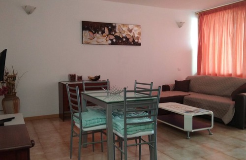 Las Galletas Apartment | Comfort Apartment, Pool and views of the bay