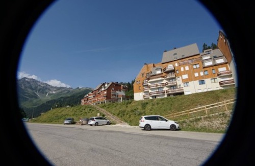 Le Pleynet Apartment | Comfort at 7 Laux: 6 pers, near slopes, balcony