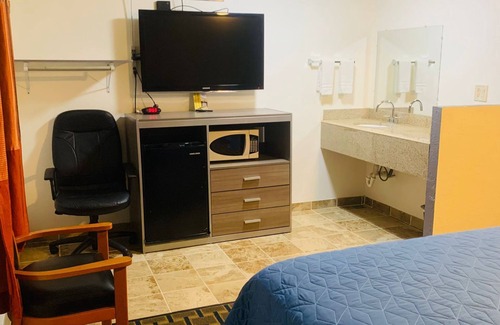 Kountze Hotel | Comfort, Cleanliness & Convenience — All at a Price You’ll Love!