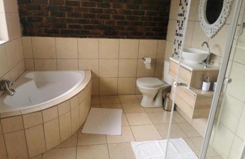 Kempton Park House | Comfort e Casa