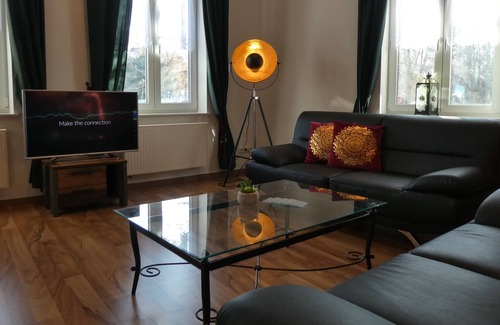 Kempten Apartment | Comfort holiday apartment NEW at the pedestrian zone Kemptens / no mechanic apartment