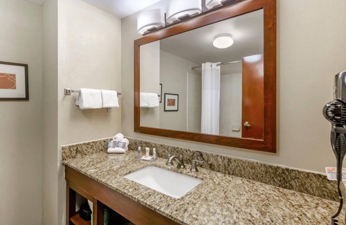 New River Hotel | Comfort Inn & Suites Christiansburg I-81