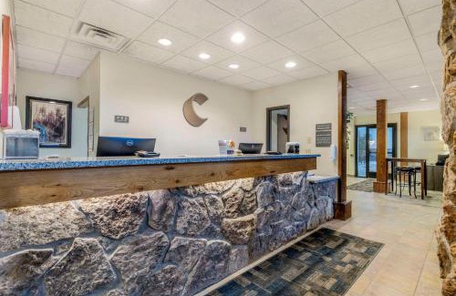 Keystone Hotel | Comfort Inn & Suites Mt Rushmore