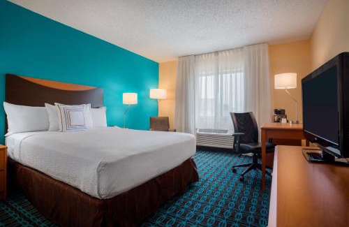 Texas City Hotel | Comfort Inn & Suites Texas City I-45