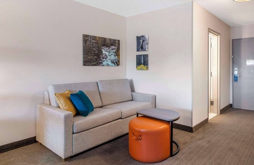 Saratoga Springs Hotel | Comfort Inn & Suites Saratoga Springs